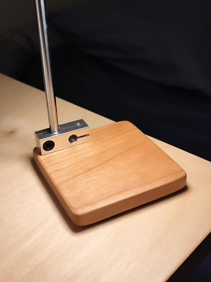 Optical Axis Desk Lamp Display Stand